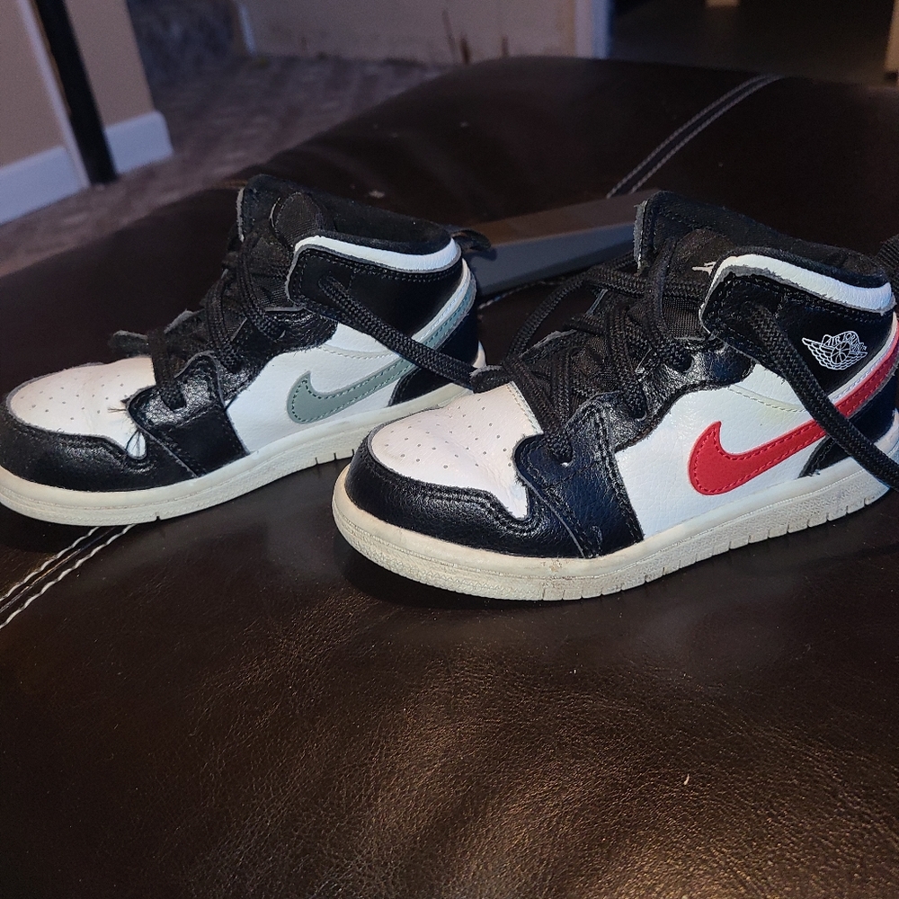 Shoes